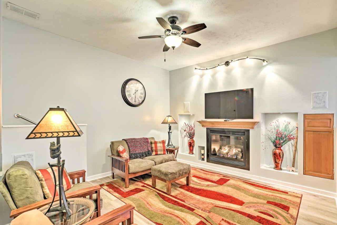 Asheville Mountain Getaway With Patio And Koi Pond! 외부 사진